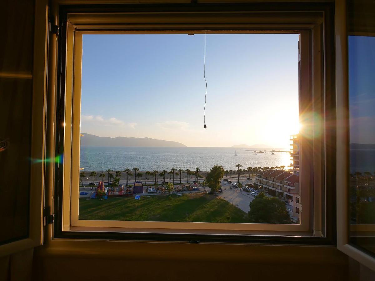 Sea Side Apartment Vlorë Buitenkant foto