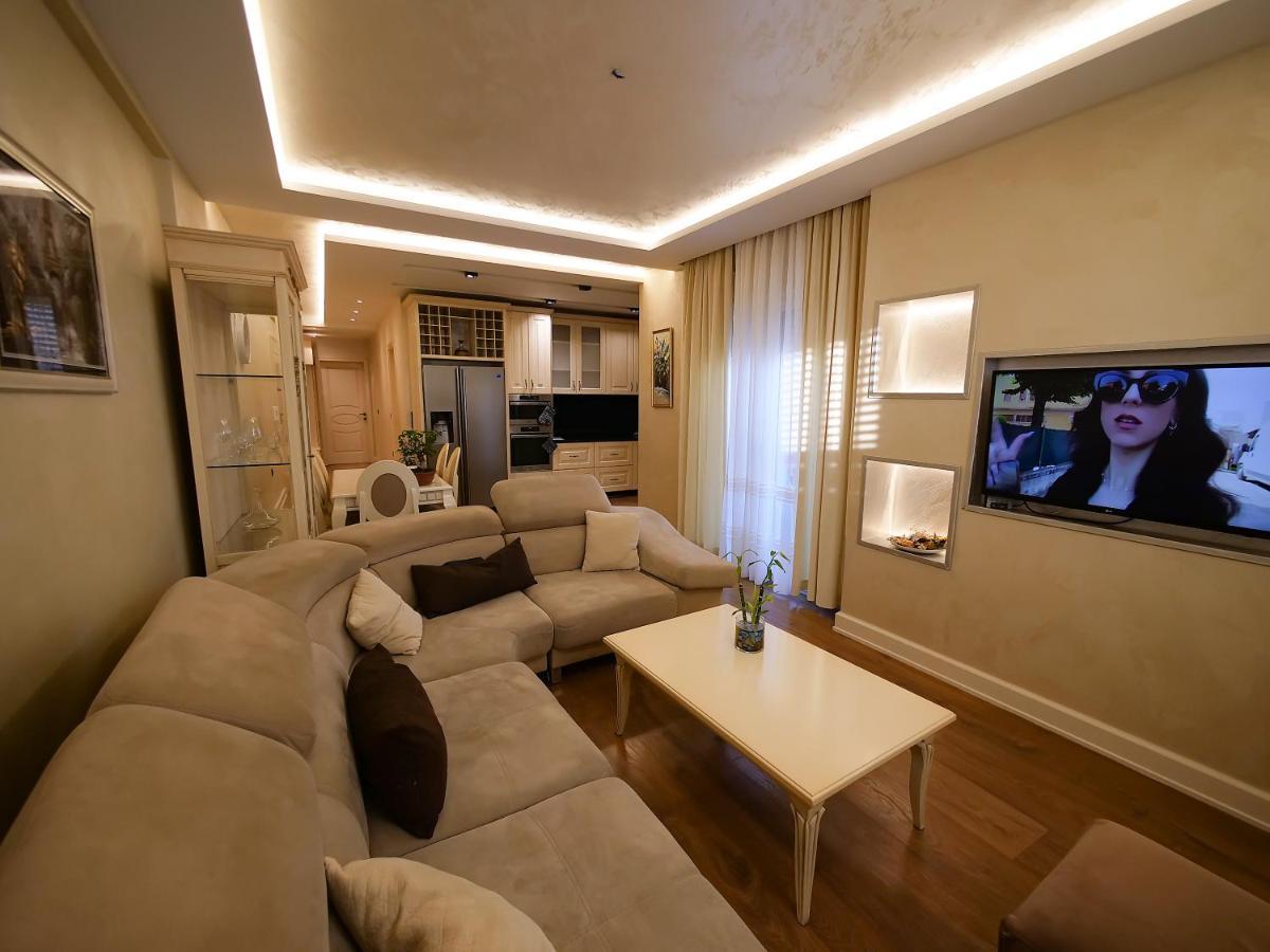 Sea Side Apartment Vlorë Buitenkant foto